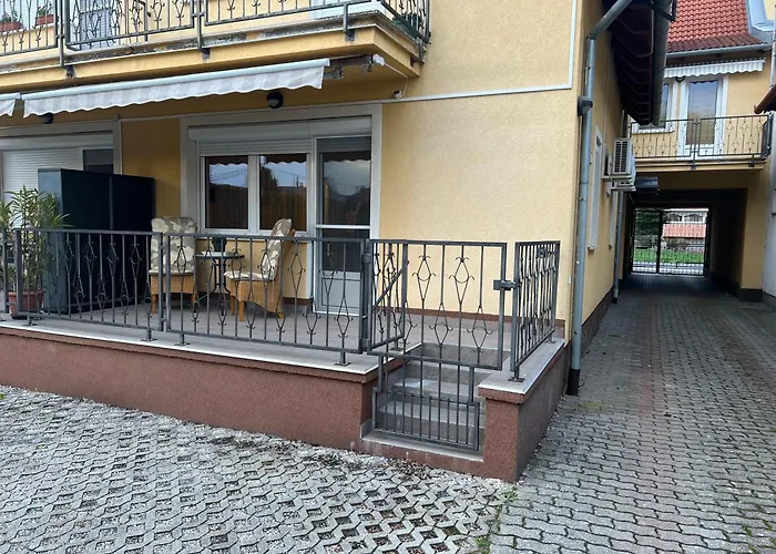 Johanna Apartment